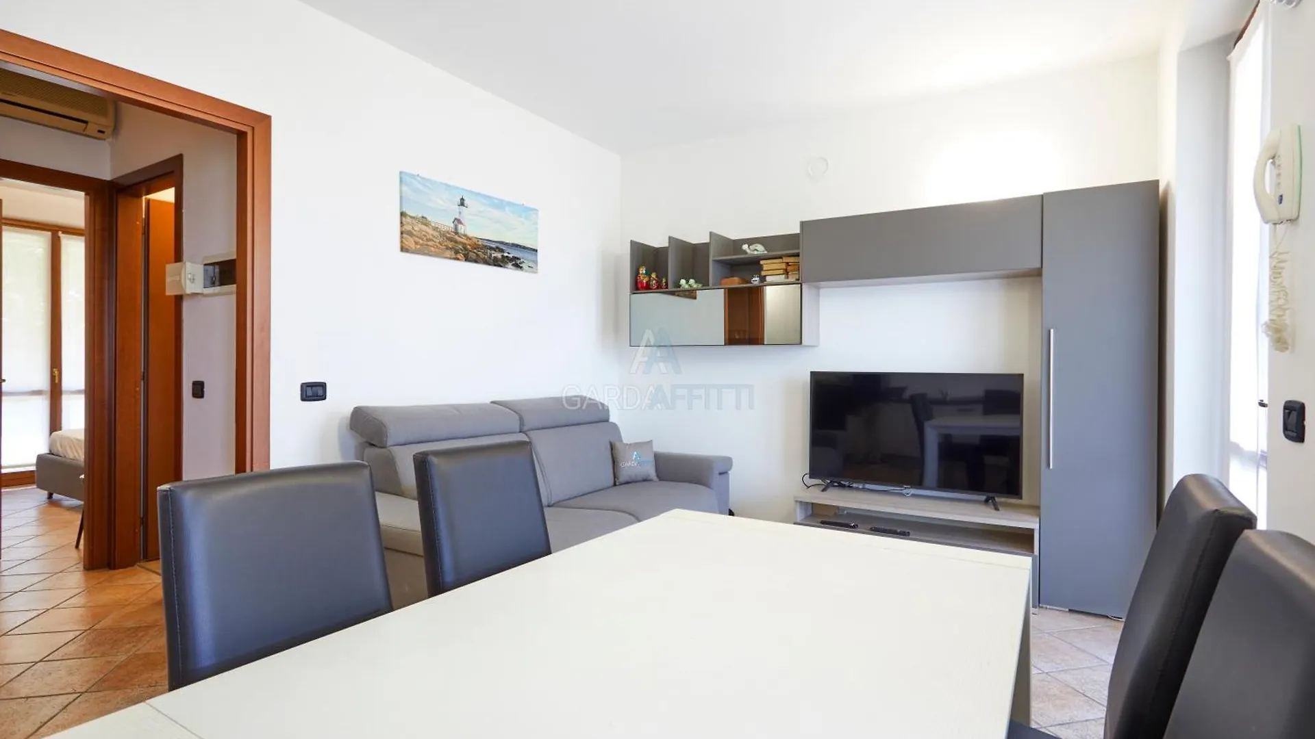 Praga Apartment - Relax In Piscina A Sirmione